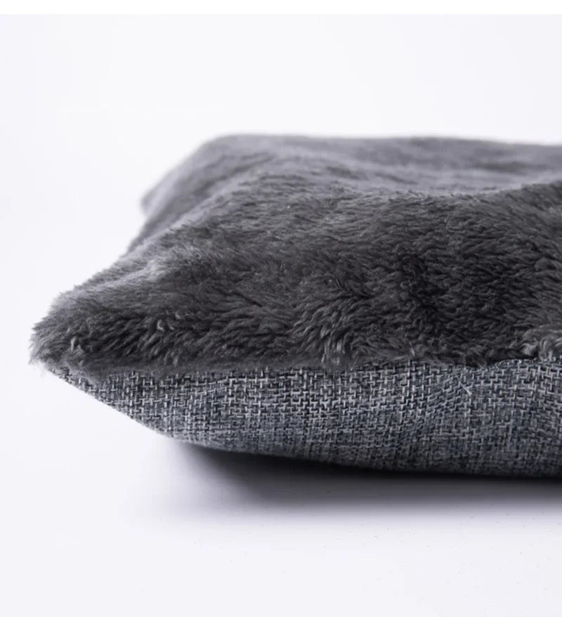 Winter Warm Cat & Dog Bed – Foldable Plush House