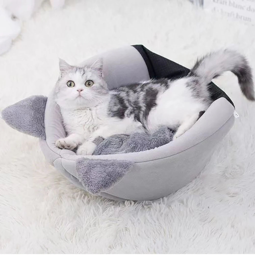 🛏️ CozyPet Tent Bed – Self-Warming Hideaway for Cats & Small Dogs